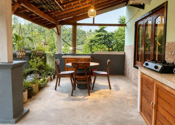 ゲストハウス Buana Asti Retreat Batukaru Selemadeg